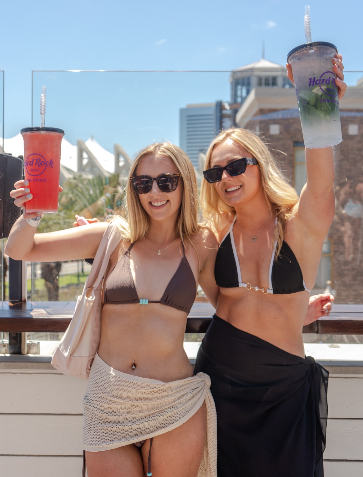 Hard Rock Pool Party photo 16